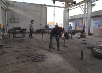 آغاز ساخت و ساز اتصالات منیفولد خط 10 اینچ نیروگاه برقی کاشان