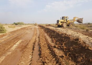 تسطیح بخشی از مسیر خطوط لوله انتقال نفت آبادان – اهواز