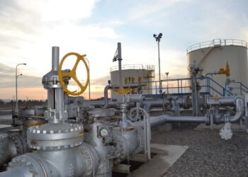 سوخت رسانی به سه نیروگاه کشور از منطقه شمال شرق