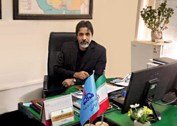 انتقال بیش از 25 میلیارد لیتر نفت خام و فرآورده های نفتی از منطقه اصفهان