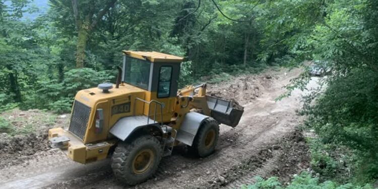 ترمیم 27 مورد تخریب ناشی از سیلاب در منطقه شمال