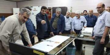 بازدید از طرح های فنی صنعت انتقال نفت در جنوب کشور