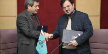 امضای تفاهم‌نامه همکاری صنعت انتقال نفت با یک شرکت دانش بنیان