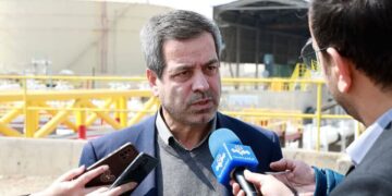 انتقال ۱۳۷ میلیارد لیتر نفت خام و فرآورده‌ نفتی در سال ۱۴۰۳/آماده باش صنعت انتقال نفت برای سوخت رسانی در ایام نوروز