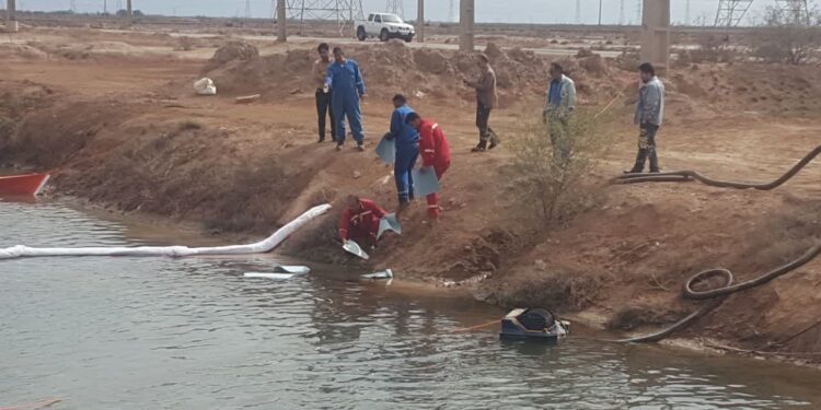 اجرای مانور پدافند غیر عامل H.S.E در منطقه خوزستان