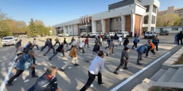 اولین رویداد ورزشی همگانی کارکنان منطقه مرکزی کلید خورد