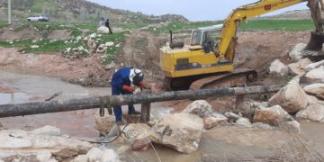 بازسازی و ترمیم آب بردگی خط لوله در مسیر برداسپی-کرمانشاه