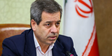 استمرار امدادرسانی در پی حادثه اسکله بندر شهیدرجایی