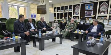 مدیرعامل شرکت خطوط لوله و مخابرات نفت ایران با معاون نیروی زمینی ارتش دیدار کرد