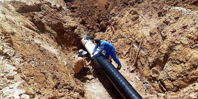 ایمن سازی و تقویت خط لوله انتقال فرآورده نفتی در منطقه خوزستان