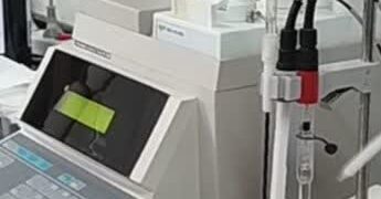 راه اندازی دستگاه سنجش میزان اسیدیته روغن تجهیزات دوار در منطقه اصفهان