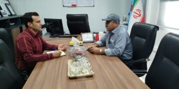 شهدا خواستند که پرچم این کشور به اهتزاز در آید