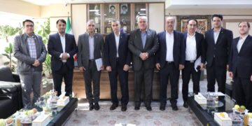 دیدار مدیر منطقه شمالغرب با مدیر امورشعب بانک ملی استان زنجان