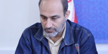 معاون مخابراتی منطقه شمالغرب بر توسعه زیرساخت‌های ارتباطی، رفع نواقص فنی و پیگیری خریدهای سرمایه‌ای تاکید کرد