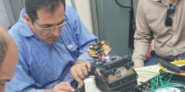 نصب OCDF و اصلاح مسیر فیبر نوری خط ۲۶ اینچ جدید در مرکز انتقال نفت قطب‌آباد