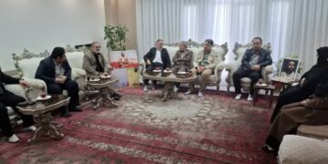 تجلیل از خانواده معزز شهدا در صنعت پالایش و انتقال نفت کشور 