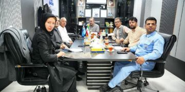 بازدید میدانی مدیر مهندسی طرح ها از خطوط الحاقی منطقه خلیج فارس