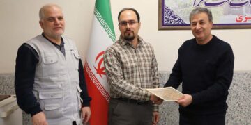 تقدیر از پژوهشگر برتر شرکت خطوط لوله و مخابرات نفت منطقه مرکزی