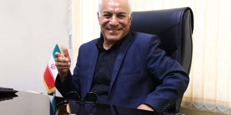 گفت و گو با رئیس امور مالی منطقه شمالشرق؛ فرصت خدمت را مغتنم ندانیم ضرر خواهیم کرد